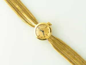 18K Yellow Gold Wristwatch by "Van Cleef & Arpels"