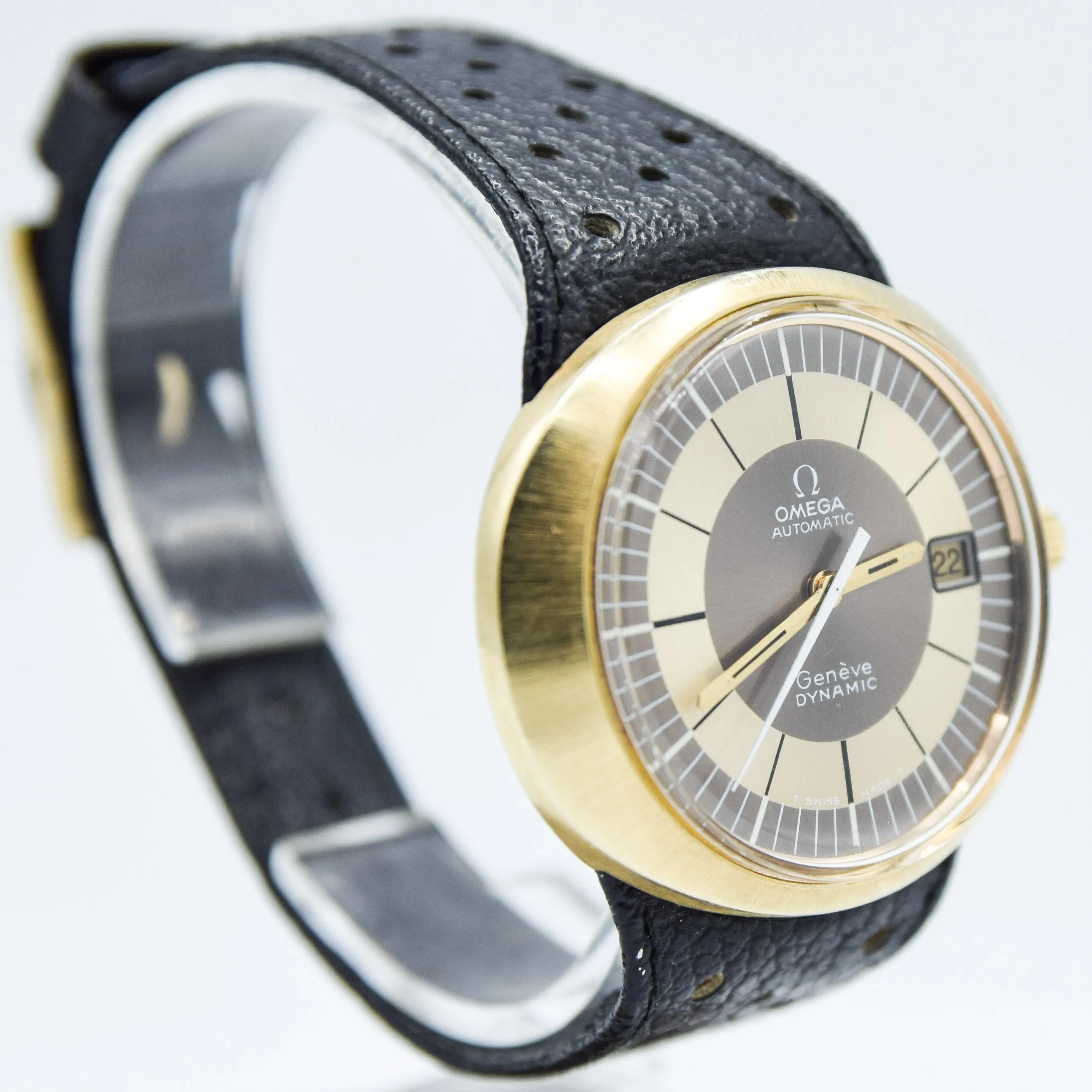 1970 Omega Geneve Dynamic Automatic Date with Gorgeous Two Tone Dial Model 166.039 in Gold Capped Case