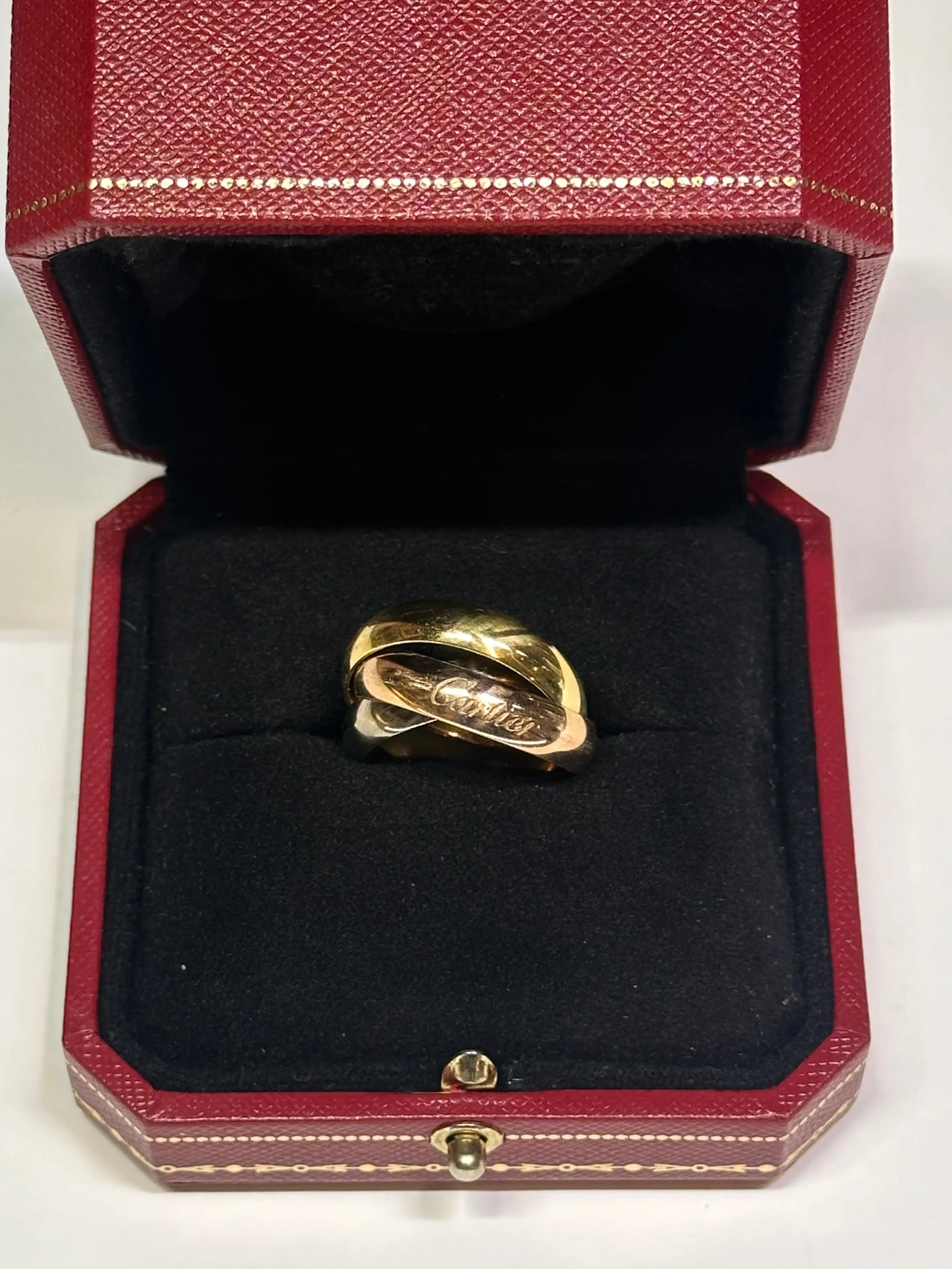 CARTIER 18K YELLOW WHITE & ROSE GOLD TRINITY RING - $6K APR w/ CoA!