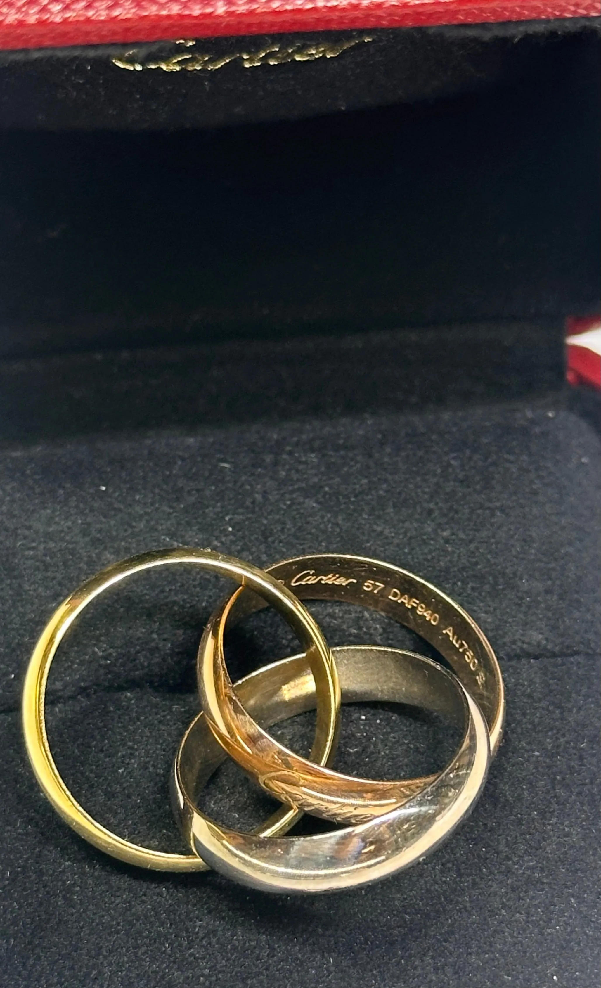 CARTIER 18K YELLOW WHITE & ROSE GOLD TRINITY RING - $6K APR w/ CoA!