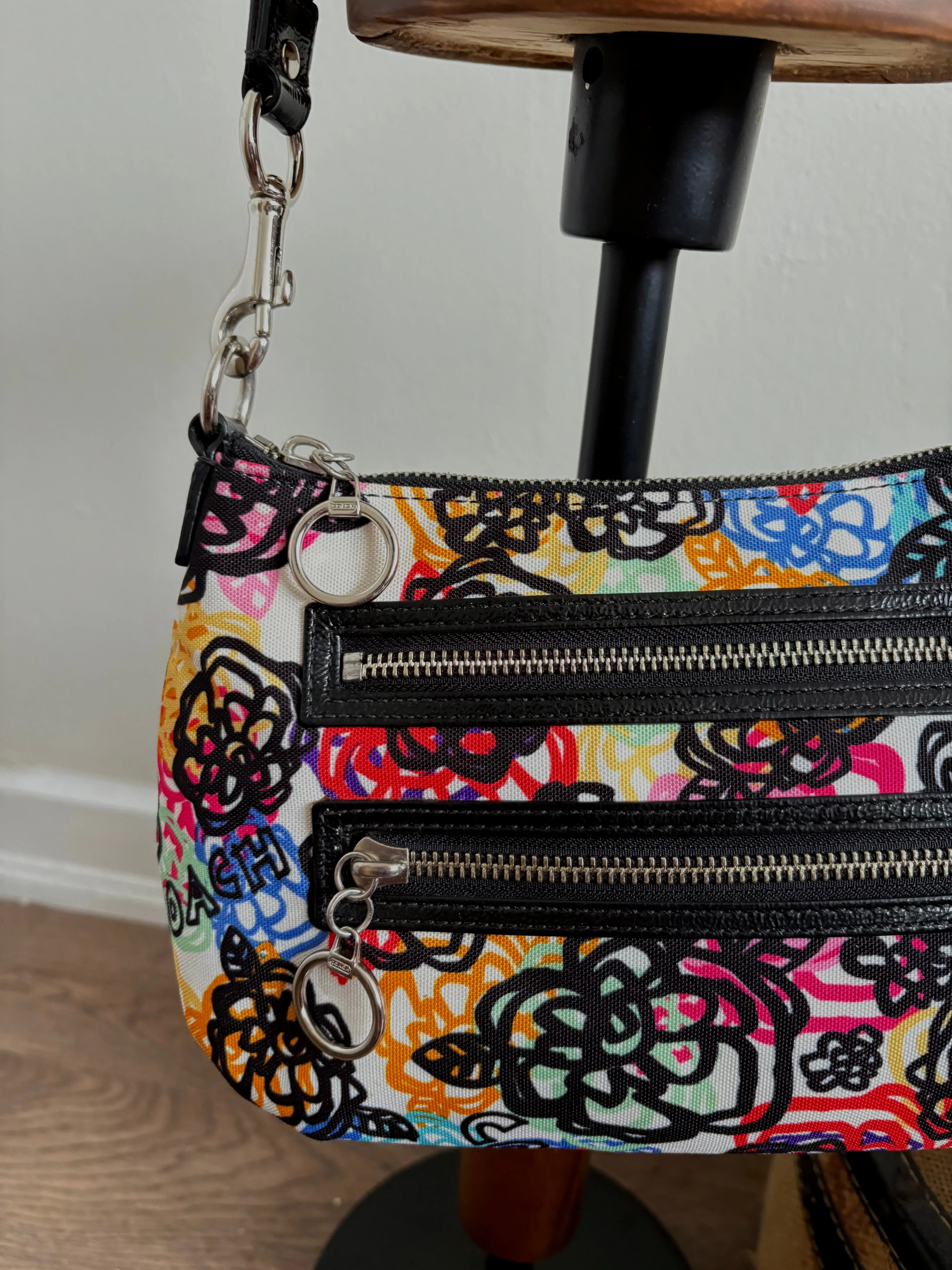 COACH POPPY GRAFFITI BLOSSOM  MULTICOLOUR FLORAL PRINT PURSE