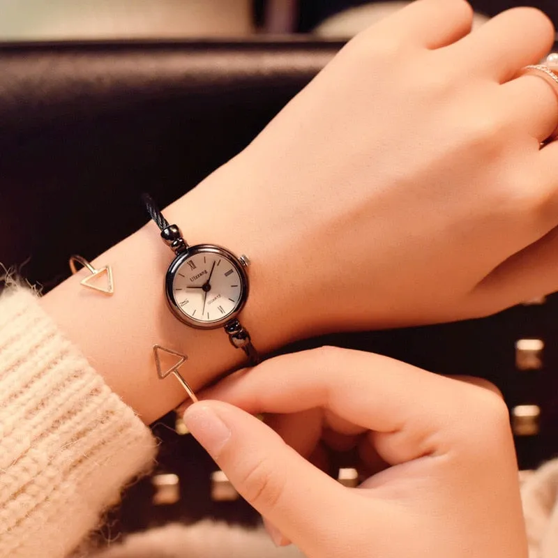 Fashion Gold Bangle Bracelet Women Watches Stainless Steel Retro Ladies Quartz