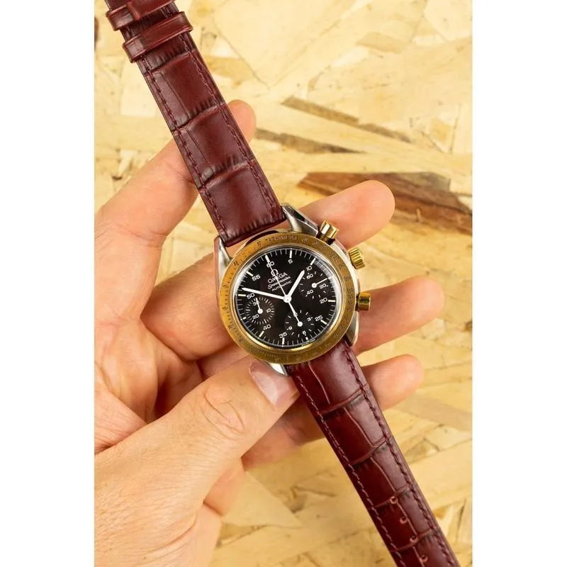Hirsch DUKE Alligator Embossed Leather Watch Strap in BURGUNDY