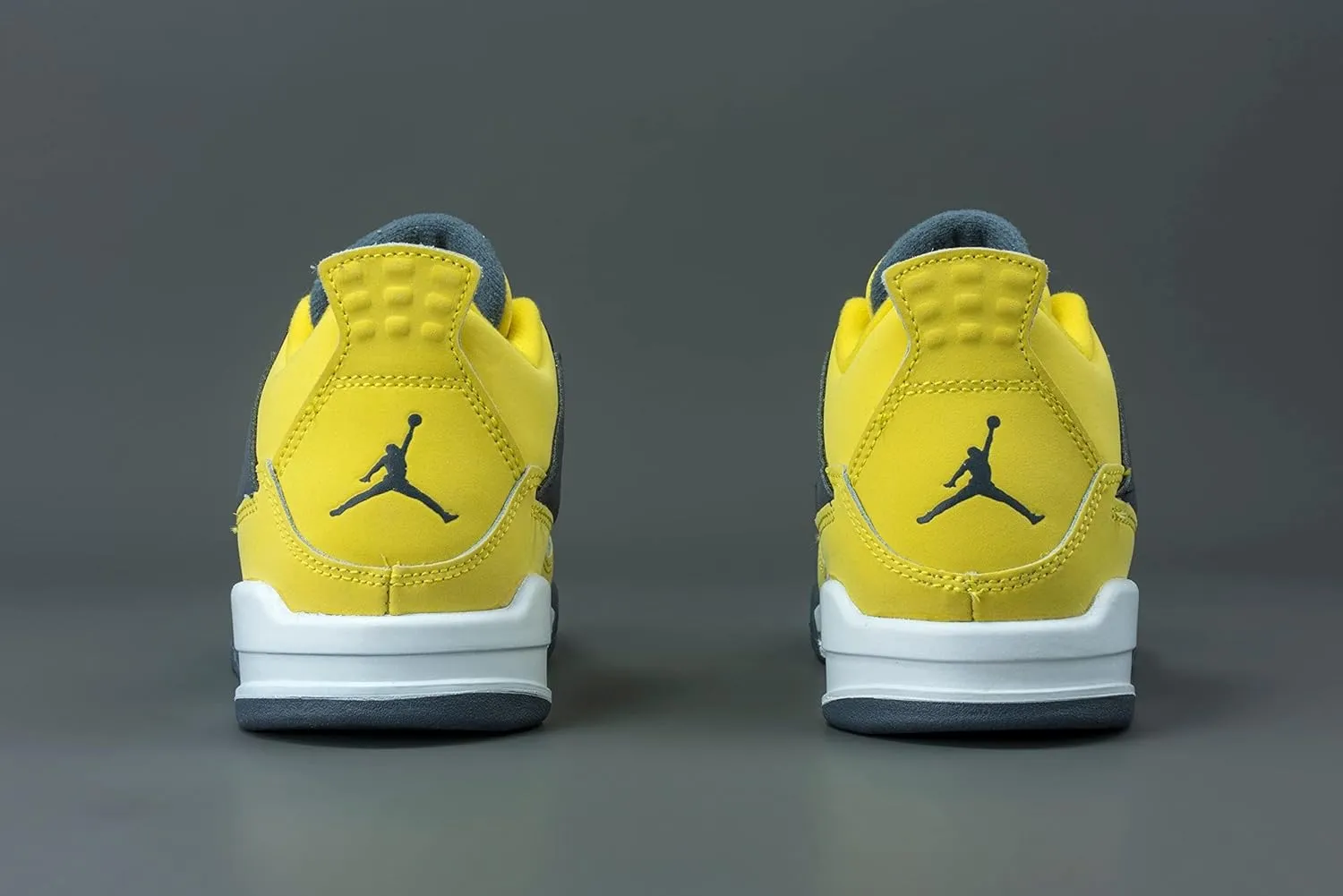 Nike Boy's Air Jordan 4 Retro Shoes