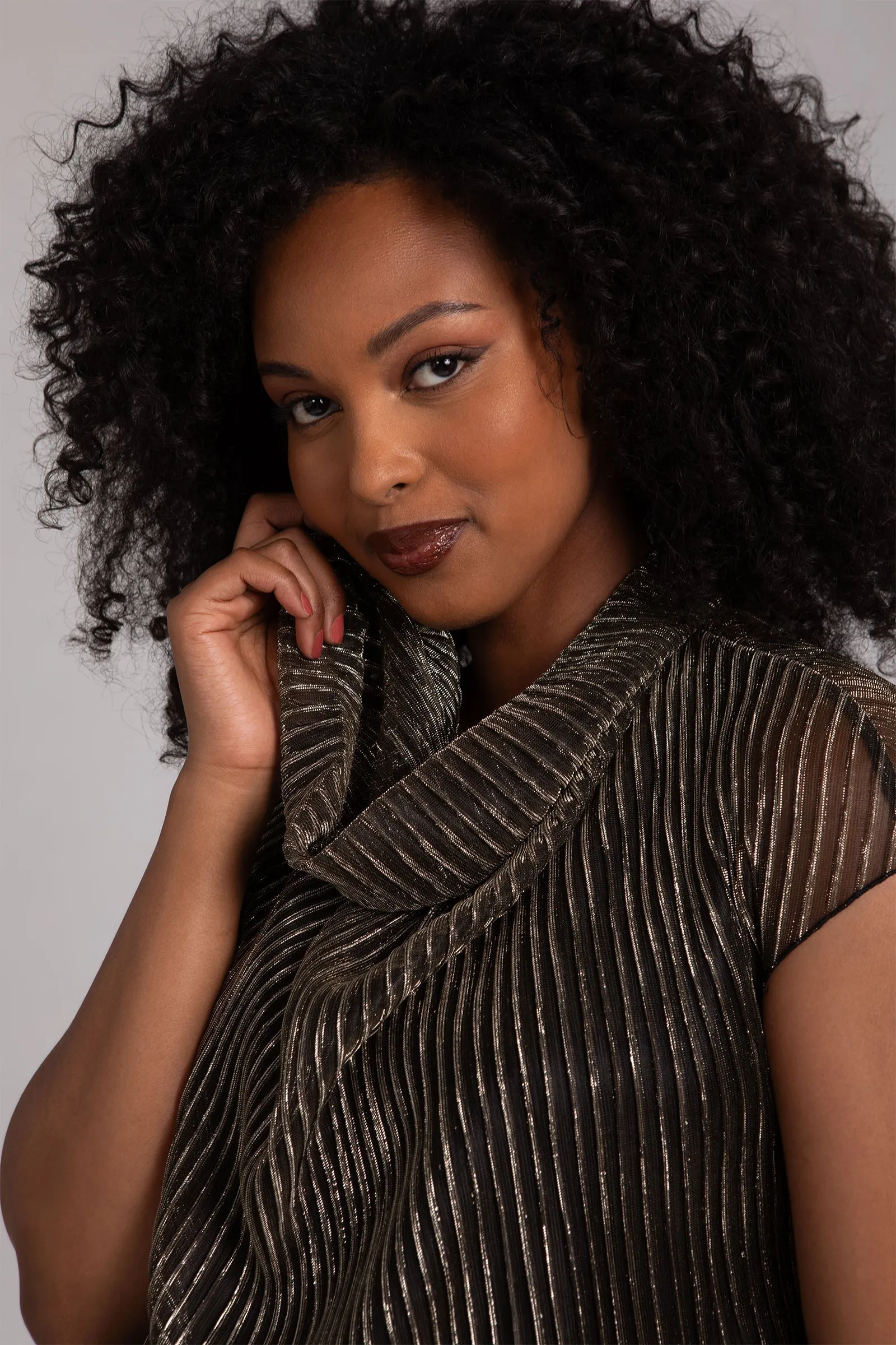 Pleated Mesh Draped Cowl Top | Black/Gold