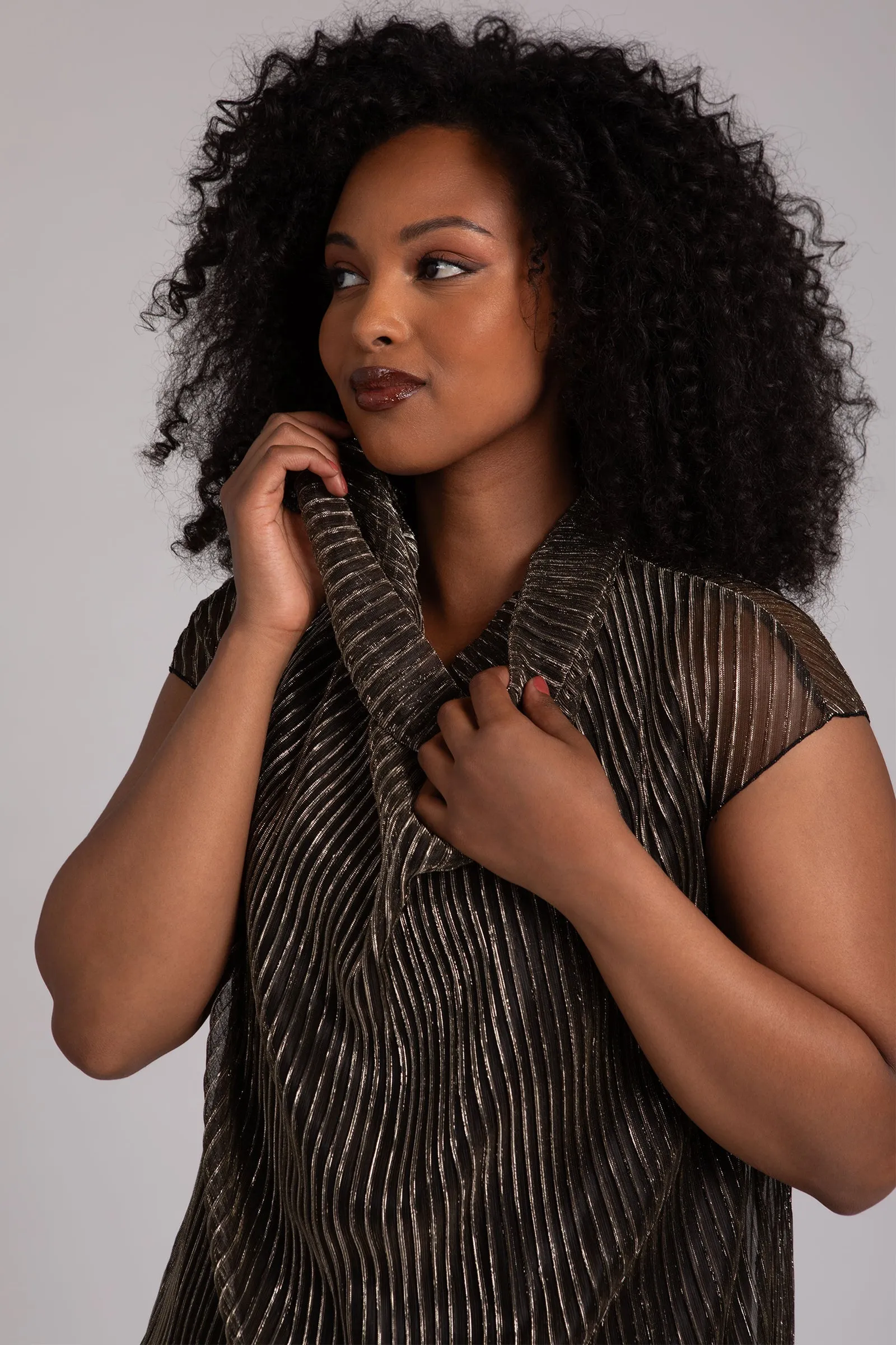 Pleated Mesh Draped Cowl Top | Black/Gold