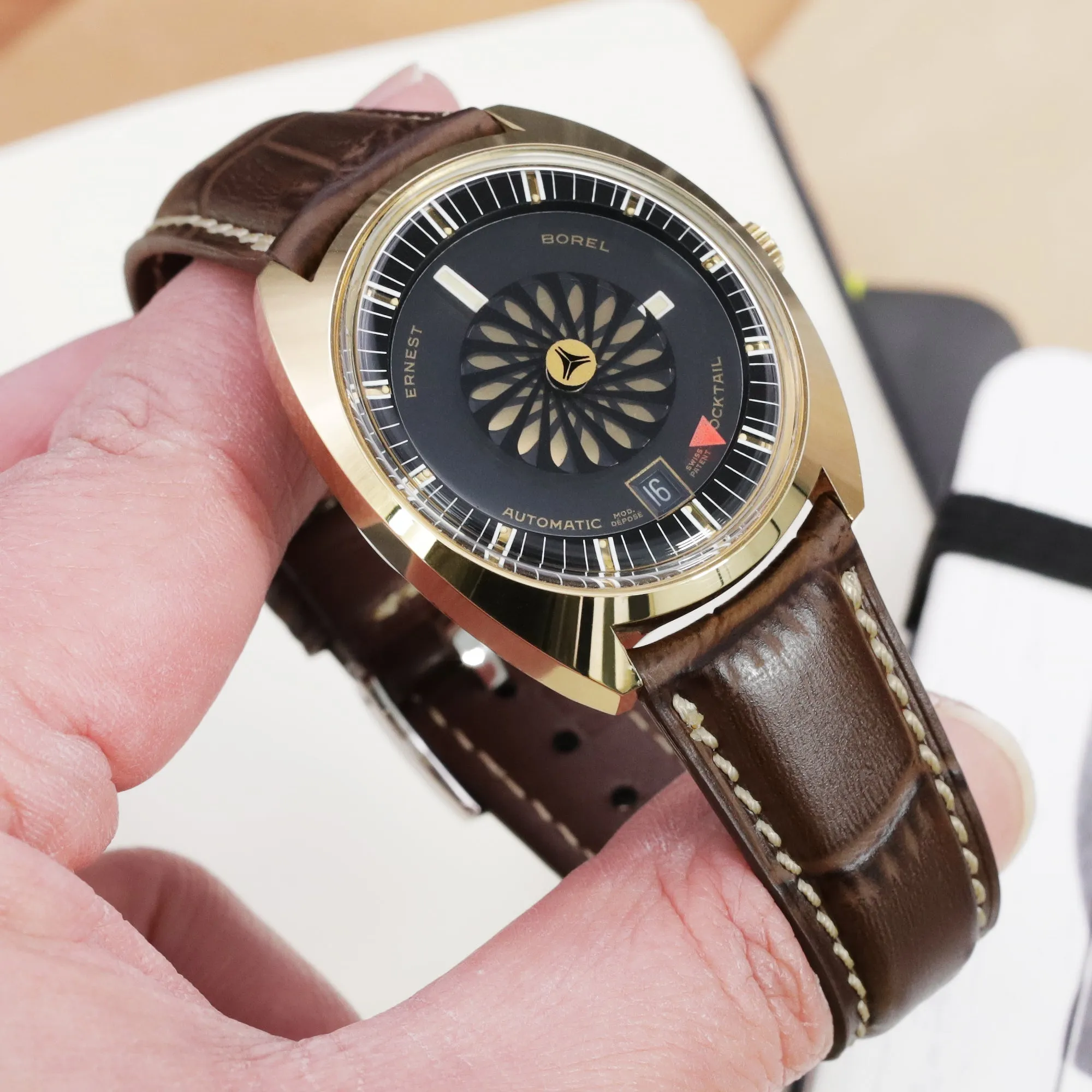 Q.R. 19mm or 21mm Dark Brown CrocoCalf (Croco Grain) Semi-Curved Watch Band, Beige Stitch.