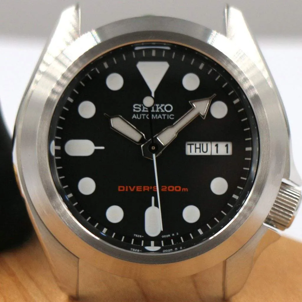 SKX007 The Pilot Bezel - Silver Brushed