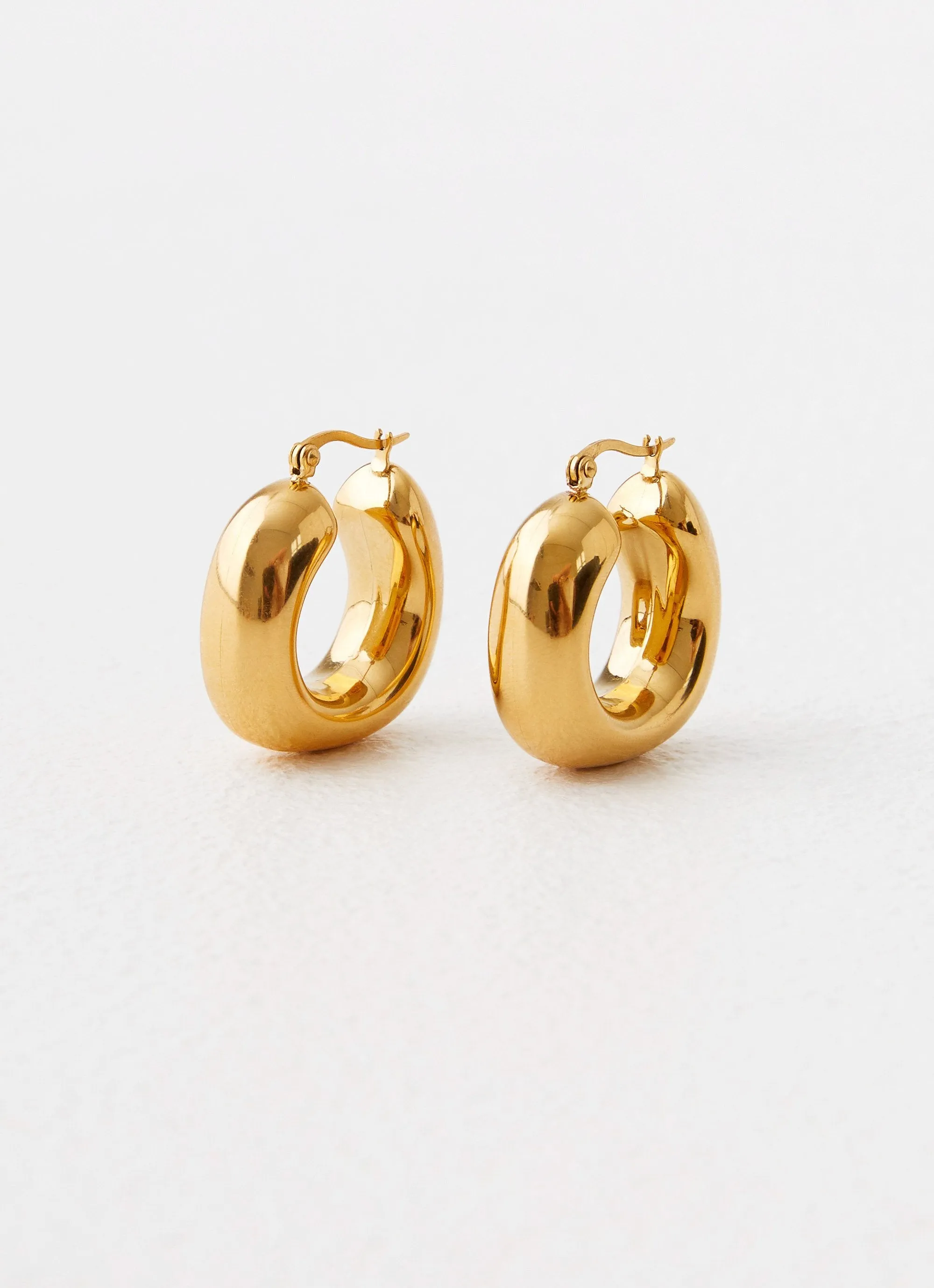 Sweet Distraction Earrings - Gold
